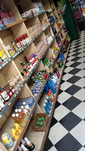 Liquor Store «Bateh Brothers Liquors & Grcrs», reviews and photos, 22690 Stevens Creek Blvd, Cupertino, CA 95014, USA