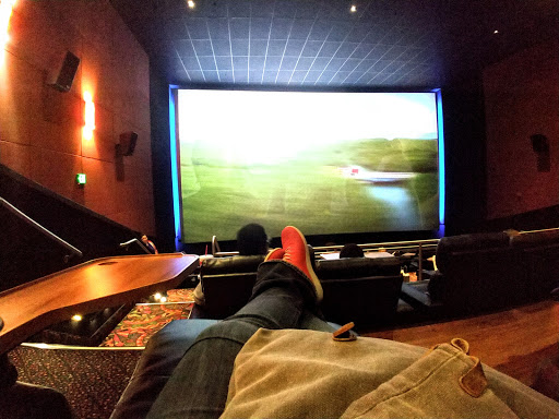 Movie Theater «Regal Cinemas Dulles Town Center 10», reviews and photos, 21100 Dulles Town Cir #203, Sterling, VA 20166, USA