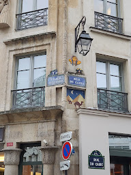Photo n°4 de Restaurant Hôtel du Sentier à Paris ()