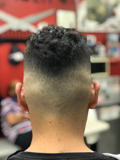 Barber Shop «Corona Barbershop Plus», reviews and photos, 94-17 37th Ave, Jackson Heights, NY 11372, USA