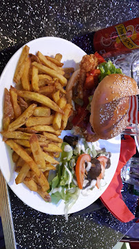 Hamburger du Restaurant français Pause Vintage à Sanary-sur-Mer - n°11