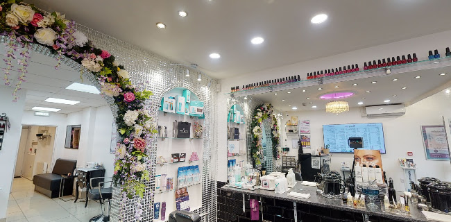 Reviews of Beauty Box Burton in Stoke-on-Trent - Beauty salon