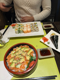 Plats et boissons du Restaurant Japonais Tasty Sushi à Clichy - n°1