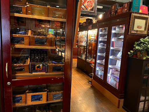 Cigar Shop «Beach Cigars», reviews and photos, 17 S Fort Lauderdale Beach Blvd #208, Fort Lauderdale, FL 33316, USA