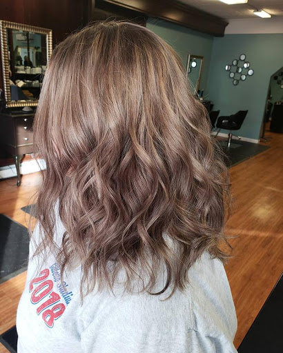 Beauty Salon «Cut To the Chase Salon», reviews and photos, 37 Central Square, Chelmsford, MA 01824, USA