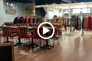 COSMOS Clothing Cafe image