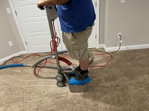 Carpet Cleaning Service «Harris Services», reviews and photos, 5123 S Production Dr C, Bloomington, IN 47403, USA