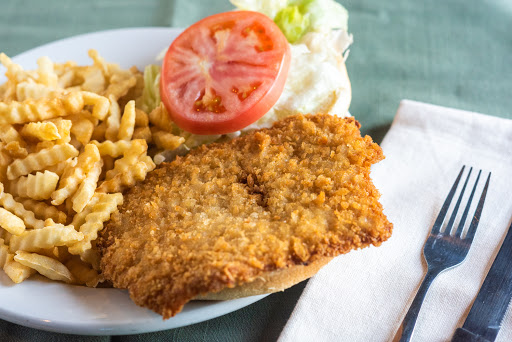 Restaurant «The Pickle Lounge & Northside Lanes», reviews and photos, 1776 Independence Pkwy, Hartford City, IN 47348, USA