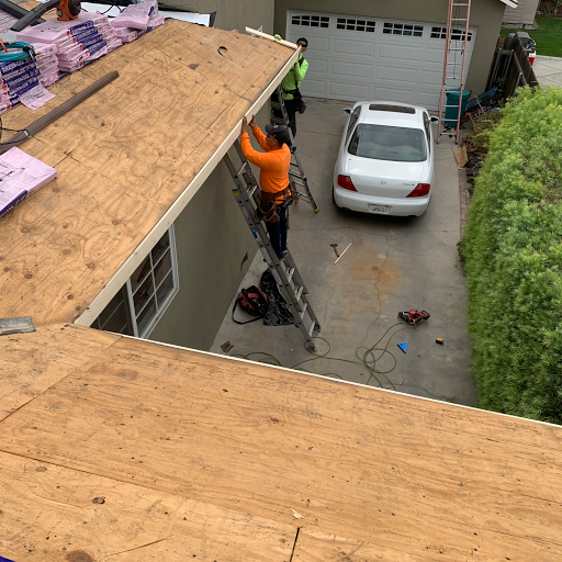 Smart roofing inc image
