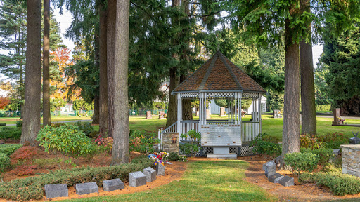 Funeral Home «Greenwood Memorial Park Funeral Home», reviews and photos, 350 Monroe Ave NE, Renton, WA 98056, USA