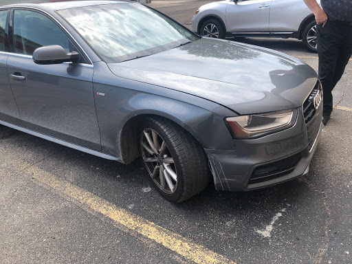 Auto Body Shop «Auto Body Service Centers», reviews and photos, 37640 Mound Rd, Sterling Heights, MI 48310, USA