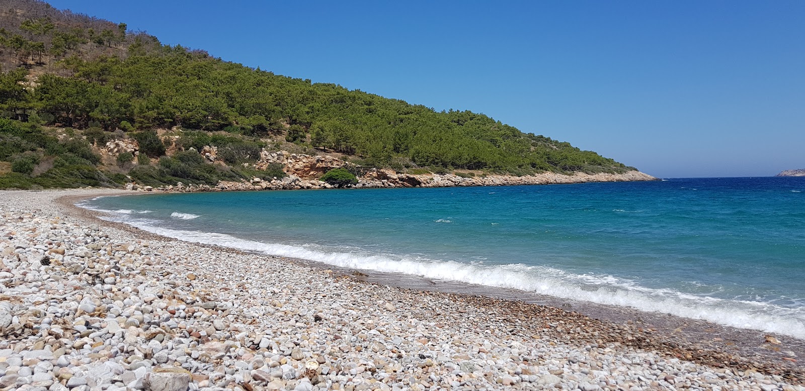 Potamoi beach'in fotoğrafı biraz temiz temizlik seviyesi ile