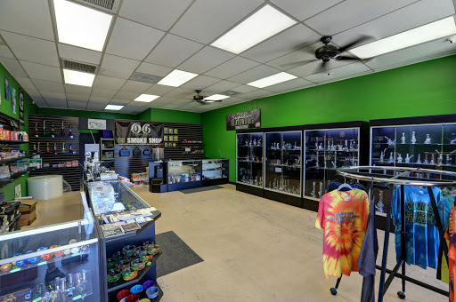 Tobacco Shop «OG Smoke Shop», reviews and photos, 4508 E Thomas Rd, Phoenix, AZ 85018, USA