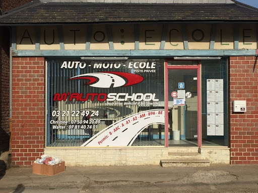 M'auto Ecole à Pas-en-Artois, Pas-de-Calais