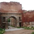 Yenişehir Kapı