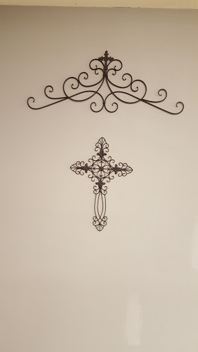 Hair Salon «Salon Wisp», reviews and photos, Salon Wisp, 4672 Commercial St SE, Salem, OR 97302, USA