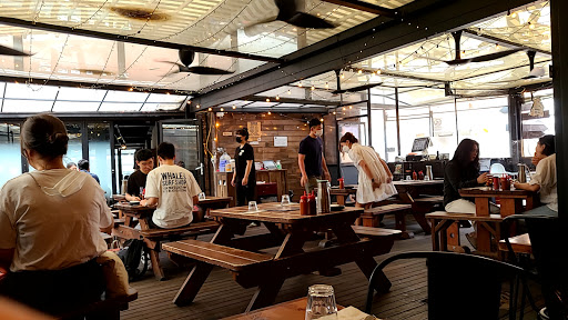 Places to dine with friends in Seoul