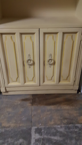 Thrift Store «FPC THRIFT & U-Haul», reviews and photos, 160 S Central Ave, Oviedo, FL 32765, USA