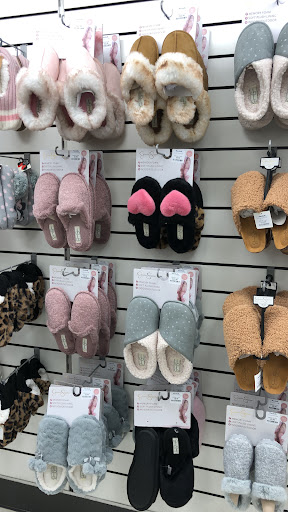 Department Store «Marshalls», reviews and photos, 1596 S Randall Rd, Geneva, IL 60134, USA