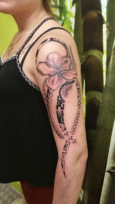 Apache Tattoo et Bodypiercing Isa à Toulouse