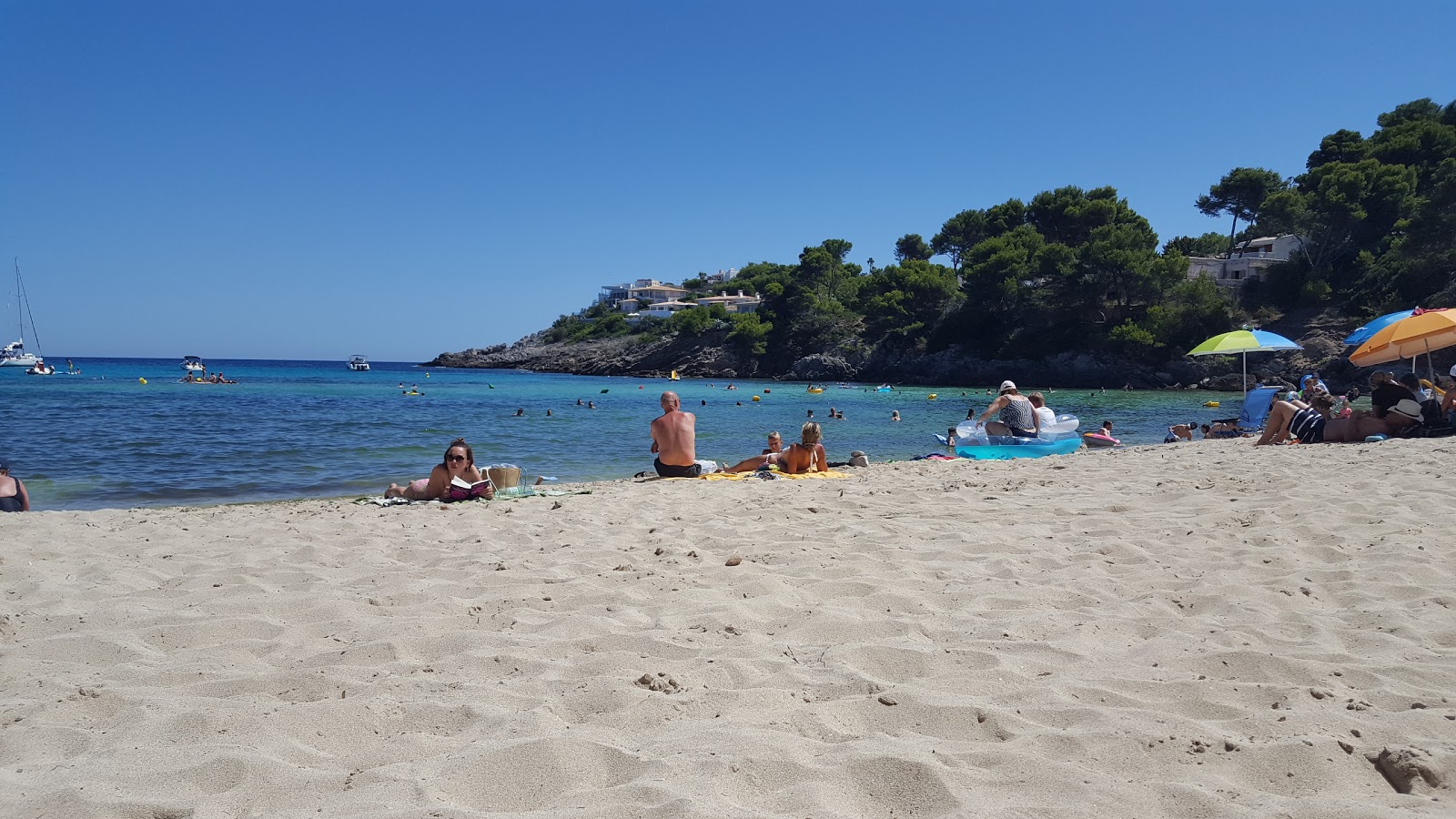 Photo of Cala Font De Sa Cala - popular place among relax connoisseurs