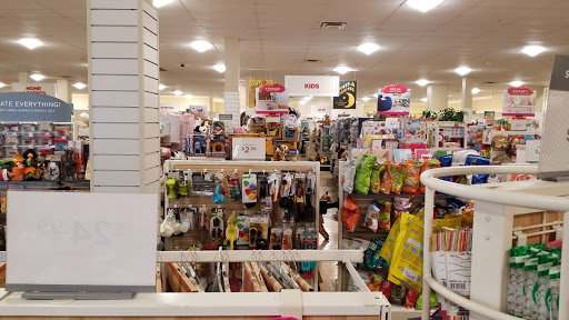 Department Store «HomeGoods», reviews and photos, 2715 W Market St #180, Fairlawn, OH 44333, USA
