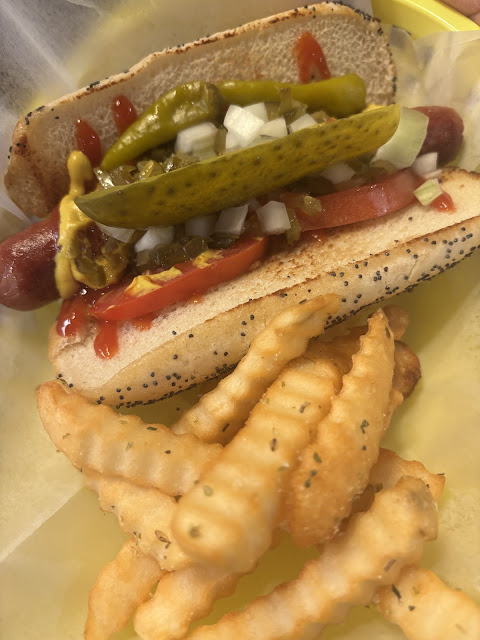 Zippys Burgers & More