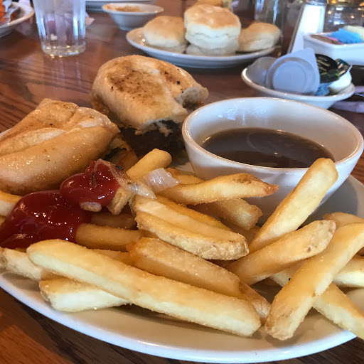 American Restaurant «Cracker Barrel Old Country Store», reviews and photos, 9214 Park W Blvd, Knoxville, TN 37923, USA