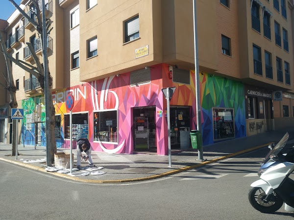 Comercial de Bricolage y Pinturas Sl
