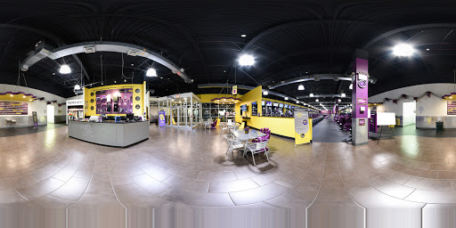 Gym «Planet Fitness», reviews and photos, 1040 S Broadway, Hicksville, NY 11801, USA