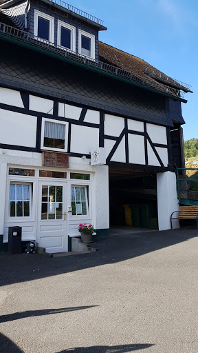 Tierarztpraxis Dr. Christian Moll unter Netphen, Nordrhein-Westfalen