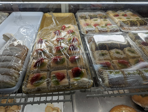 Bakery «Assal Bakery», reviews and photos, 112 Glyndon St NE, Vienna, VA 22180, USA