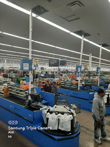 Department Store «Walmart Supercenter», reviews and photos, 5101 SE 14th St, Des Moines, IA 50320, USA