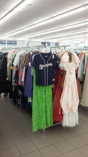 Thrift Store «Darboy Goodwill Retail Store & Training Center», reviews and photos