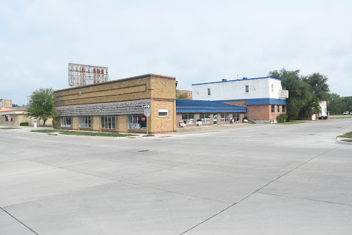 Appliance Repair Service «Zilge Appliance Center», reviews and photos, 26 6th St SE, Mason City, IA 50401, USA