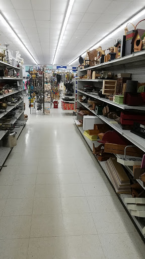 Thrift Store «Oshkosh Goodwill Retail Store & Training Center», reviews and photos