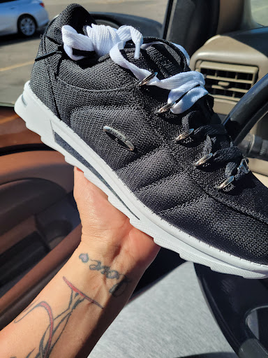 Sporting Goods Store «Big 5 Sporting Goods - Las Cruces», reviews and photos, 3060 E Lohman Ave, Las Cruces, NM 88005, USA