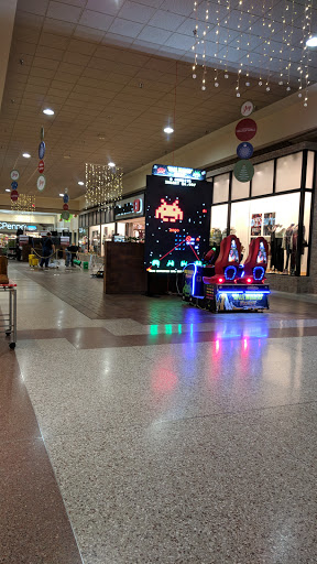 Shopping Mall «Hilltop Mall», reviews and photos, 5011 2nd Ave #56, Kearney, NE 68847, USA