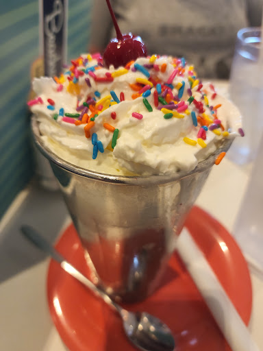 Dessert Shop «Beaches & Cream Soda Shop», reviews and photos, 1800 Epcot Resorts Blvd, Orlando, FL 32830, USA