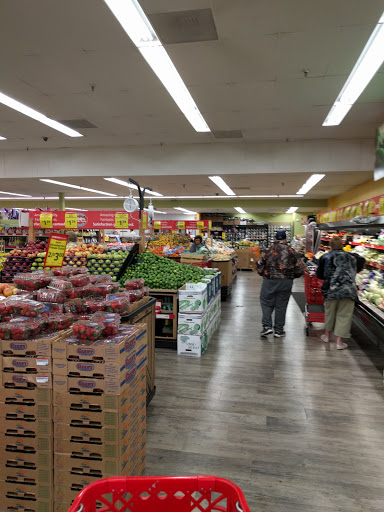 Grocery Store «Save-A-Lot», reviews and photos, 405 S Circle Dr, Colorado Springs, CO 80910, USA