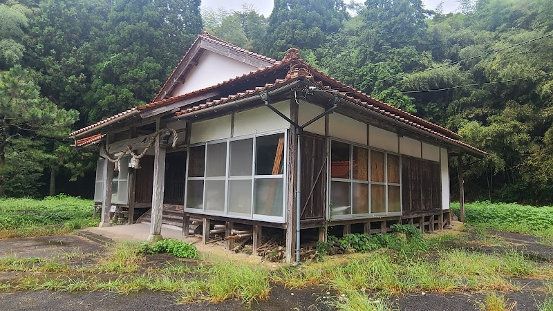 山邊八代姫命神社（拝殿）