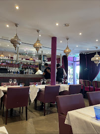Atmosphère du Restaurant marocain MORJANA Restaurant à Divonne-les-Bains - n°14