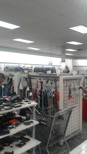 Clothing Store «Burlington Coat Factory», reviews and photos, 9175 E Stockton Blvd, Elk Grove, CA 95624, USA