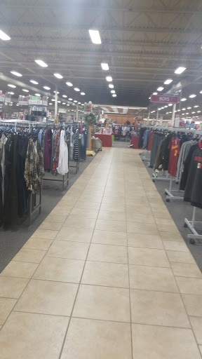 Clothing Store «Burlington Coat Factory», reviews and photos, 500 E Aurora Rd, Macedonia, OH 44056, USA