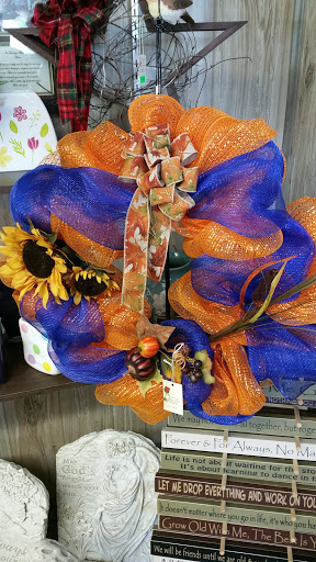 Florist «West End Flower Shop», reviews and photos, 1420 L St, Bedford, IN 47421, USA