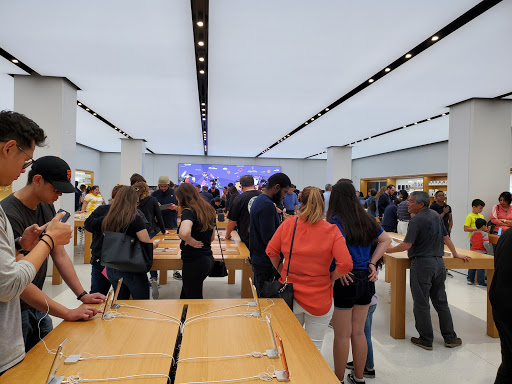 Computer Store «Apple Brea Mall», reviews and photos, 1065 Brea Mall, Brea, CA 92821, USA