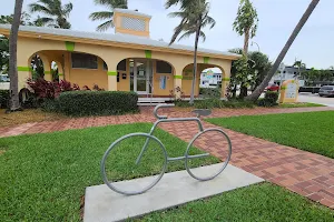 Lauderdale-By-The-Sea Visitor Center and Chamber of Commerce image