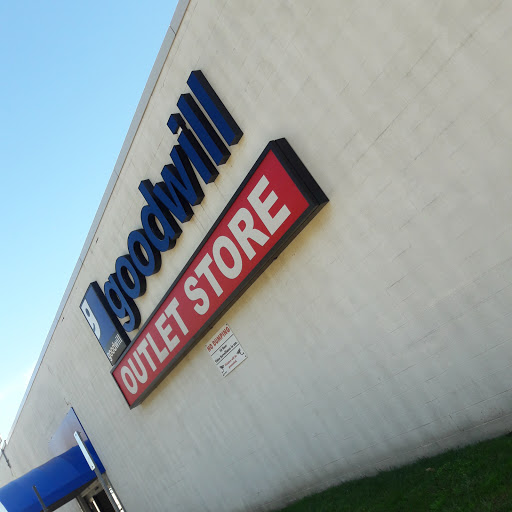 Outlet Store «Goodwill Outlet Store», reviews and photos