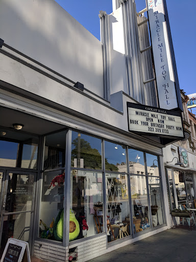 Miracle Mile Toys & Gifts image