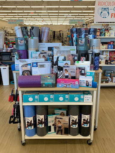 Home Goods Store «Tuesday Morning», reviews and photos, 1250 NW Broad St, Murfreesboro, TN 37129, USA